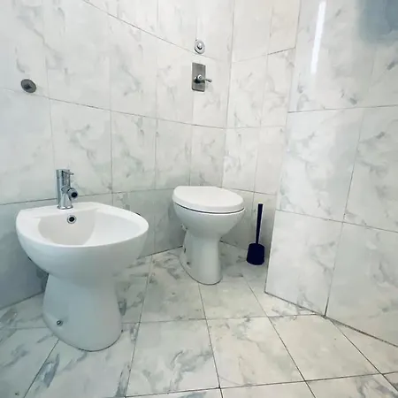 Appartamento With Wonderful Navigli District View Milano